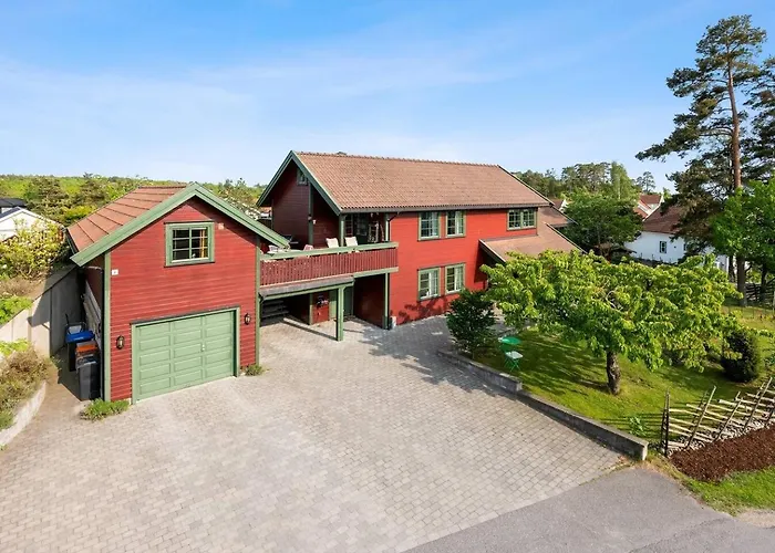 La Casa Roja Sandefjord